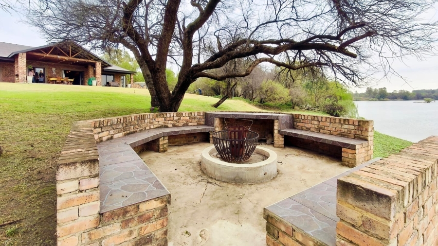 3 Bedroom Property for Sale in Potchefstroom Rural North West